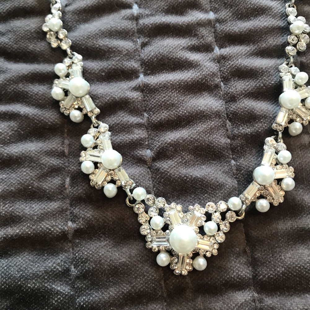 FRANCESCA’S necklace